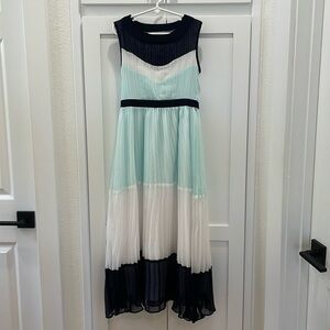 Girls formal dress sleeveless